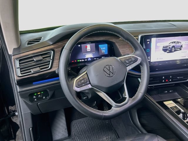 Used 2024 Volkswagen Atlas SEL AWD/4WD image 8