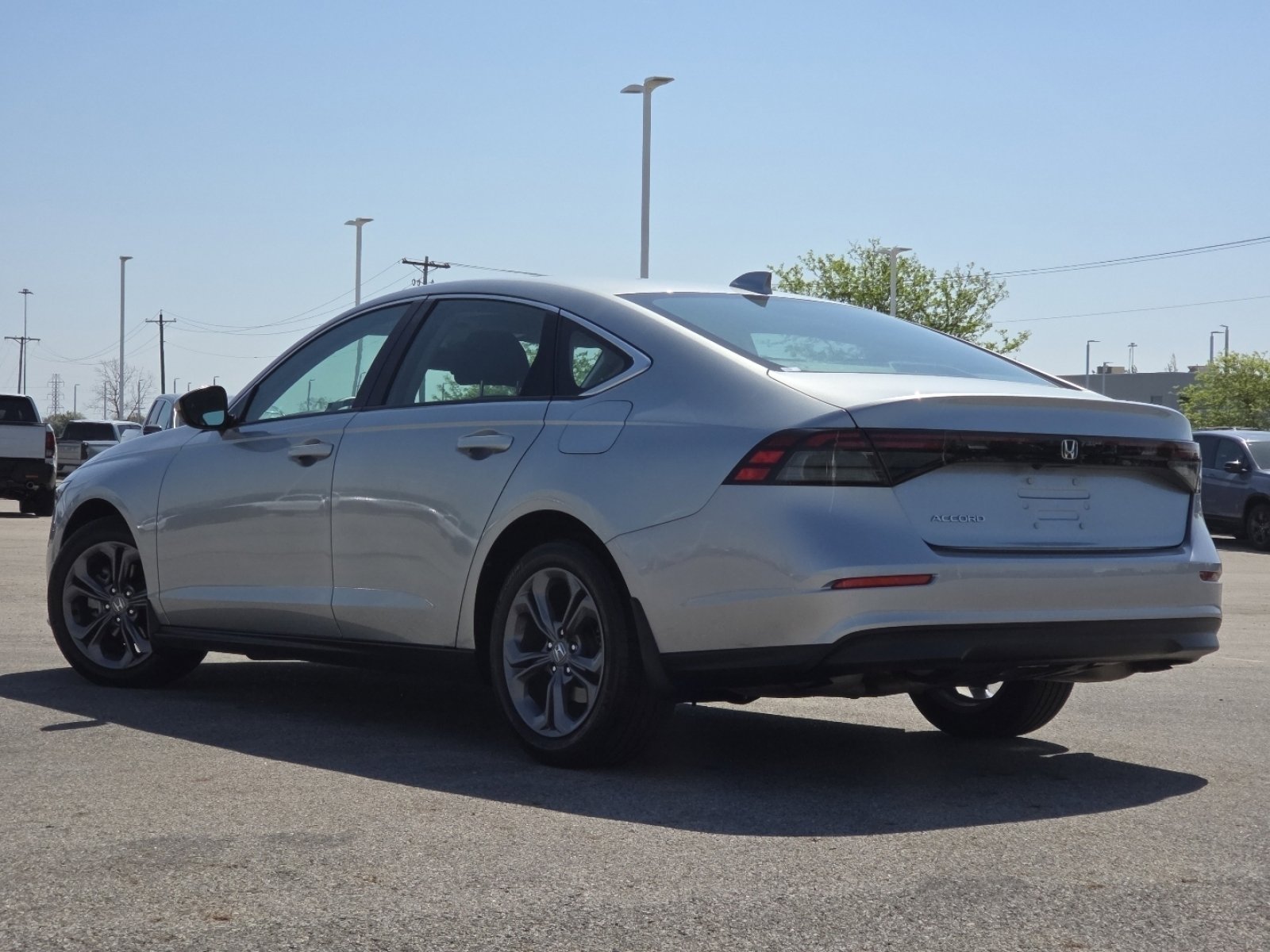 Used 2024 Honda Accord EX image 15