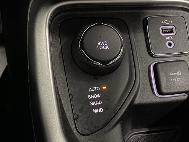 Used 2019 Jeep Compass Sport image 21