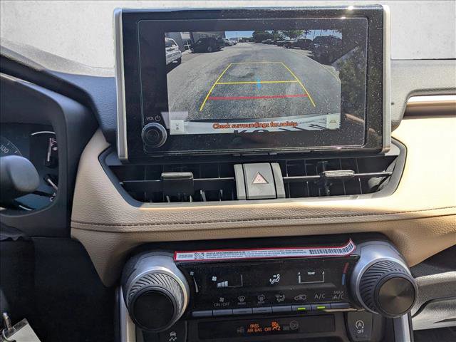 Used 2025 Toyota RAV4 LE FWD image 20