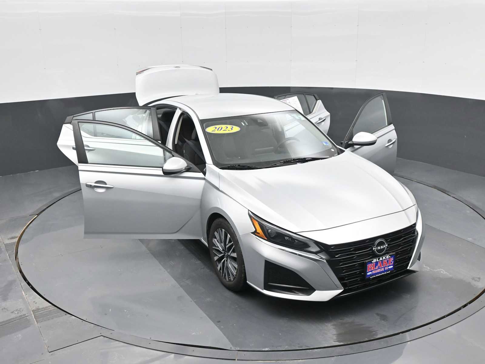 Used 2023 Nissan Altima 2.5 SV image 37