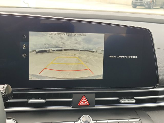 New 2026 Hyundai Elantra Limited FWD image 15