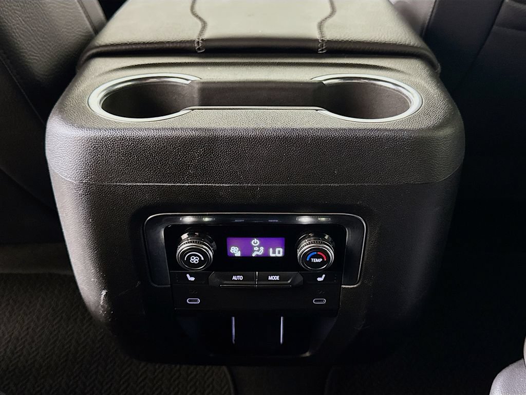Certified 2025 GMC Yukon Denali AWD/4WD image 24