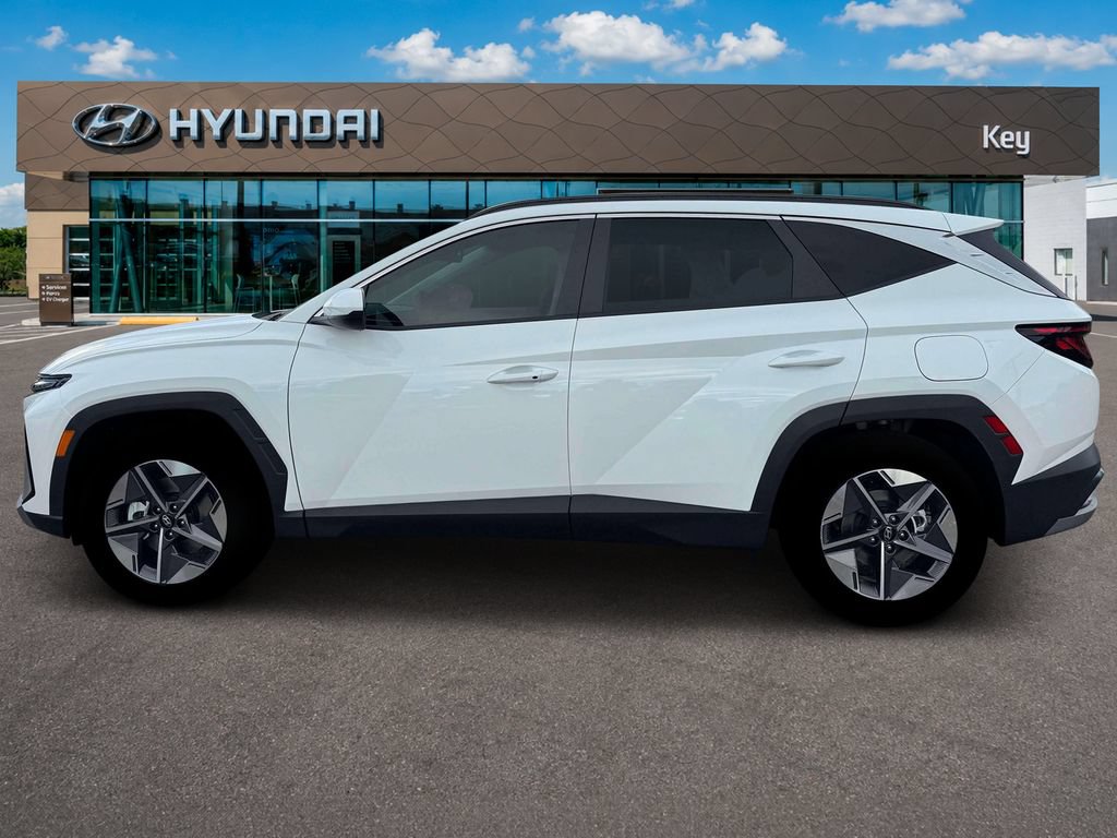 Used 2026 Hyundai Tucson SEL FWD image 3