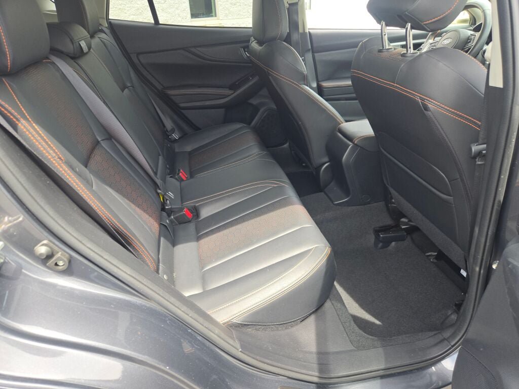 Used 2023 Subaru Crosstrek 2.5i Limited AWD/4WD image 9