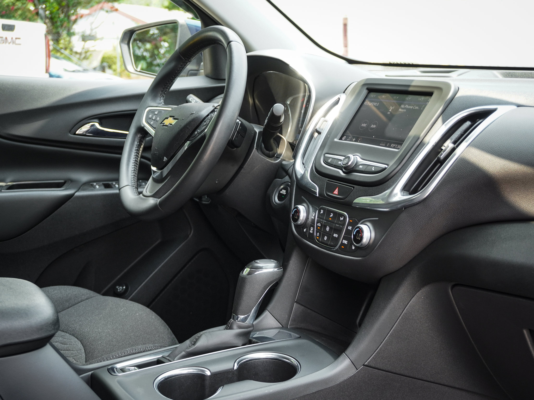 Used 2021 Chevrolet Equinox LT FWD image 34