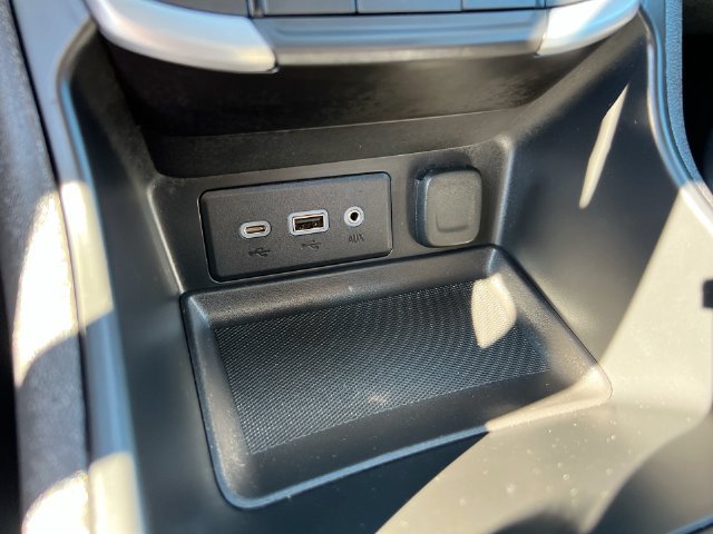 Used 2023 GMC Terrain SLE w/ Driver Convenience Package AWD/4WD image 33