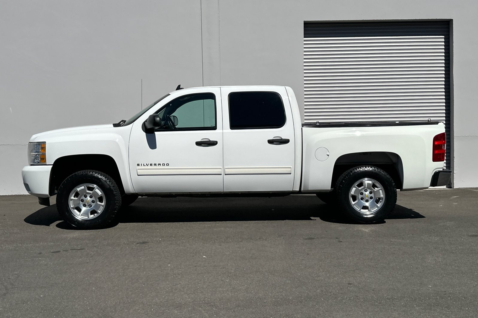 Used 2011 Chevrolet Silverado 1500 LT w/ All-Star Edition RWD image 7