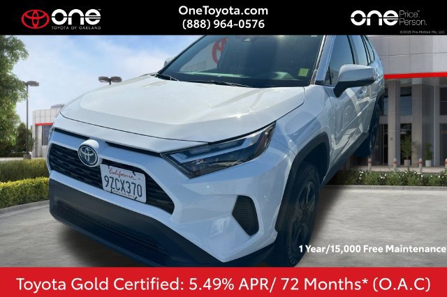 Used 2024 Toyota RAV4 LE AWD/4WD image 1