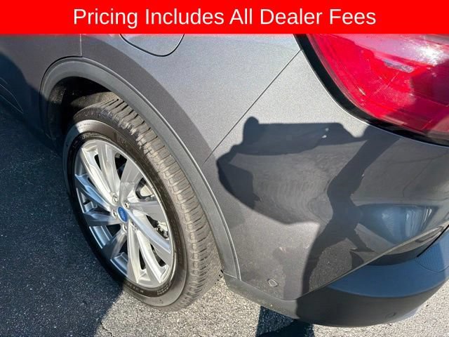 Used 2022 Ford Escape Titanium w/ Titanium Elite Package AWD/4WD image 19