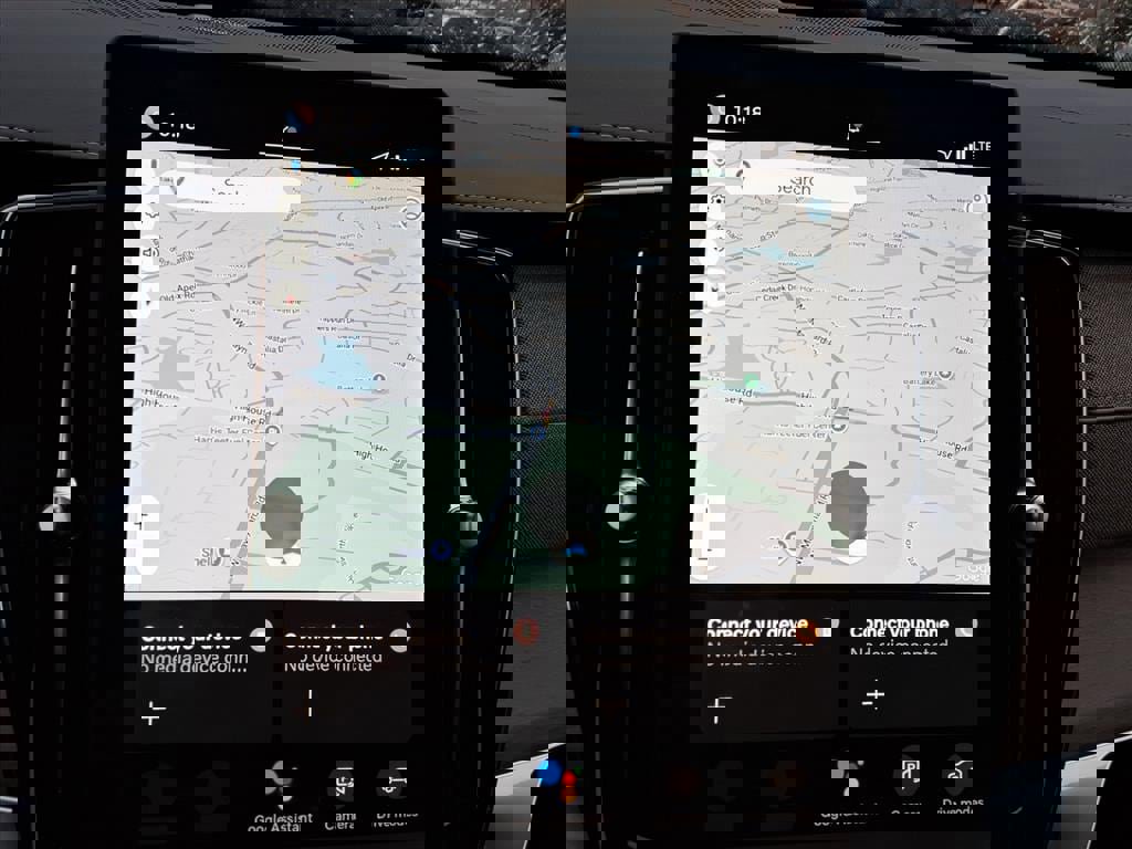 New 2026 Volvo XC90 T8 Plus w/ Protection Package Premier image 19