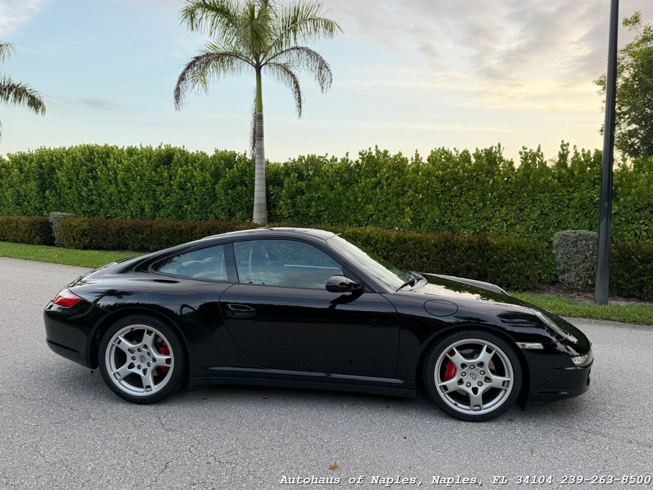 Used 2006 Porsche 911 Carrera 4S AWD/4WD image 2