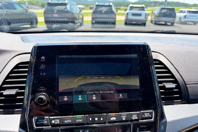 Used 2024 Honda Odyssey Touring image 10
