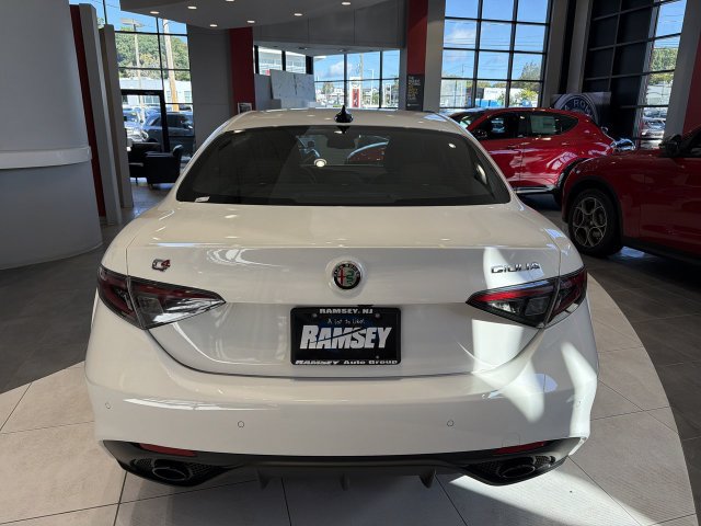 New 2026 Alfa Romeo Giulia AWD w/ Driving Assist Package image 25