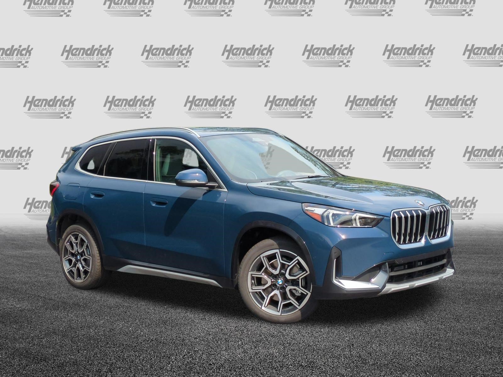 Used 2027 BMW X1 xDrive28i AWD/4WD image 2