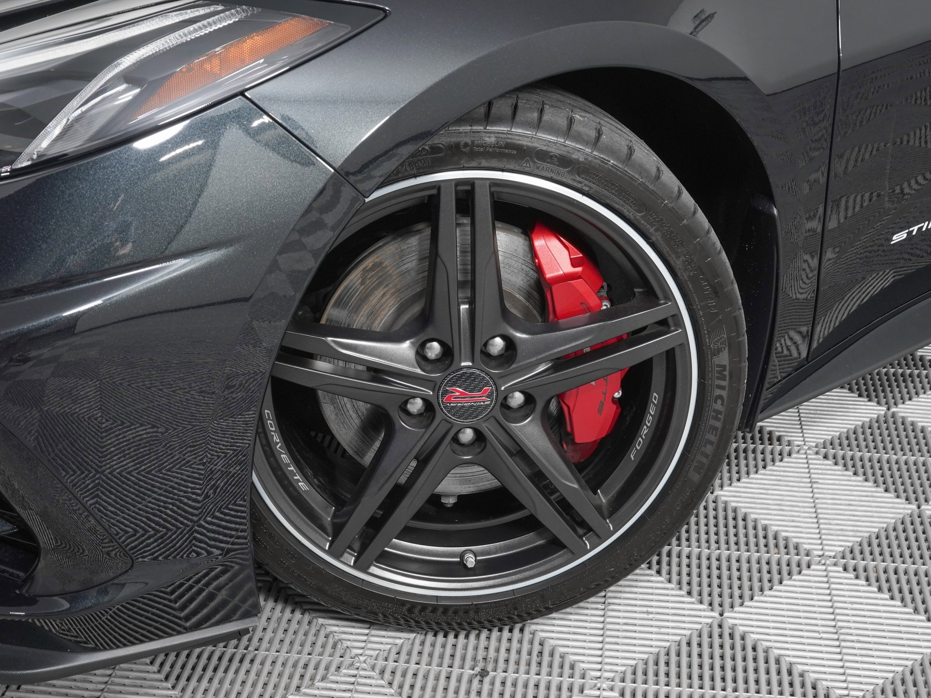 Used 2024 Chevrolet Corvette Stingray Premium Conv w/ Z51 Performance Package image 32