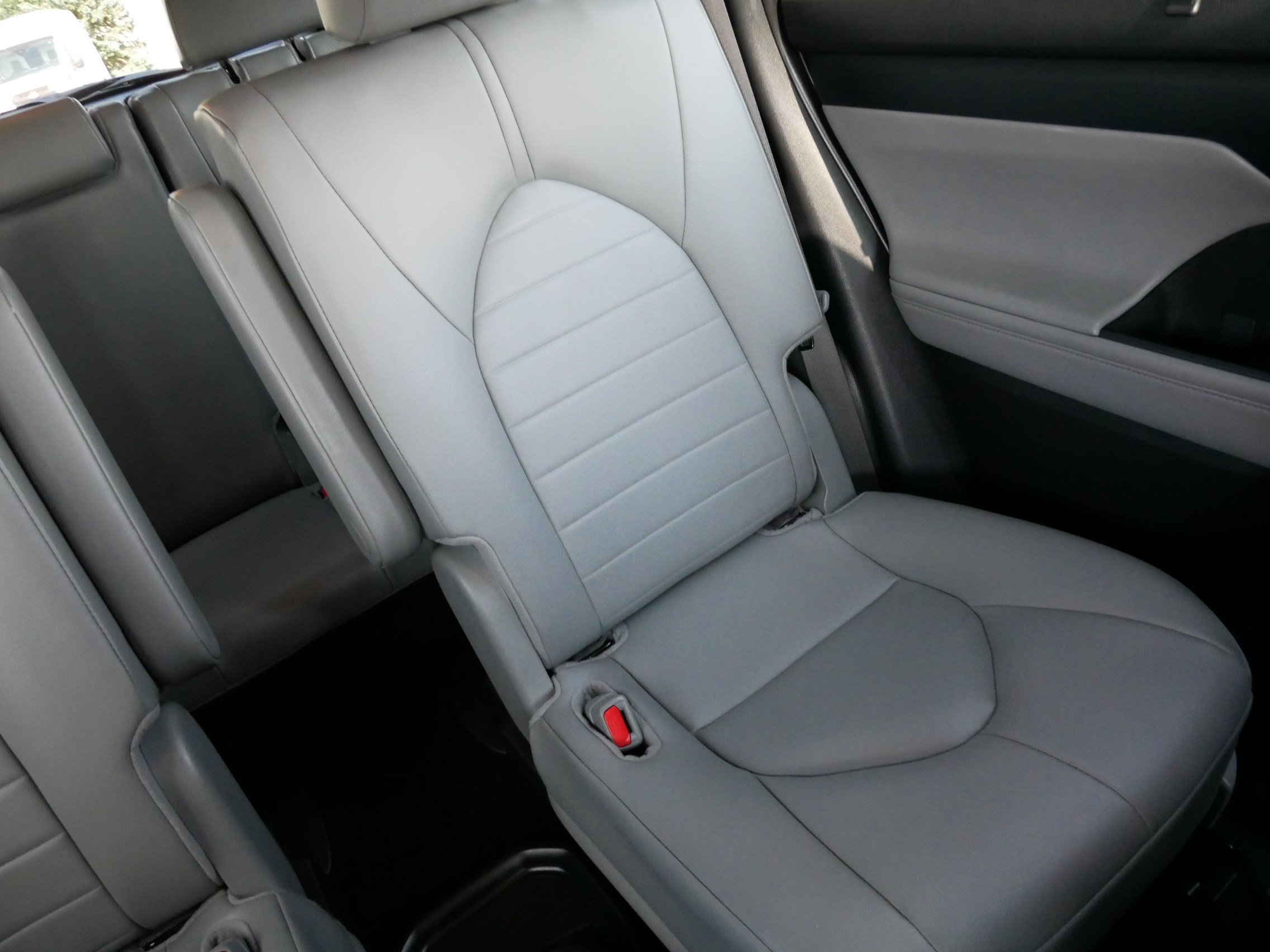 Certified 2026 Toyota Highlander XLE AWD/4WD image 14