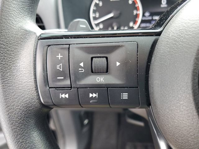 Certified 2023 Nissan Rogue SV FWD image 17