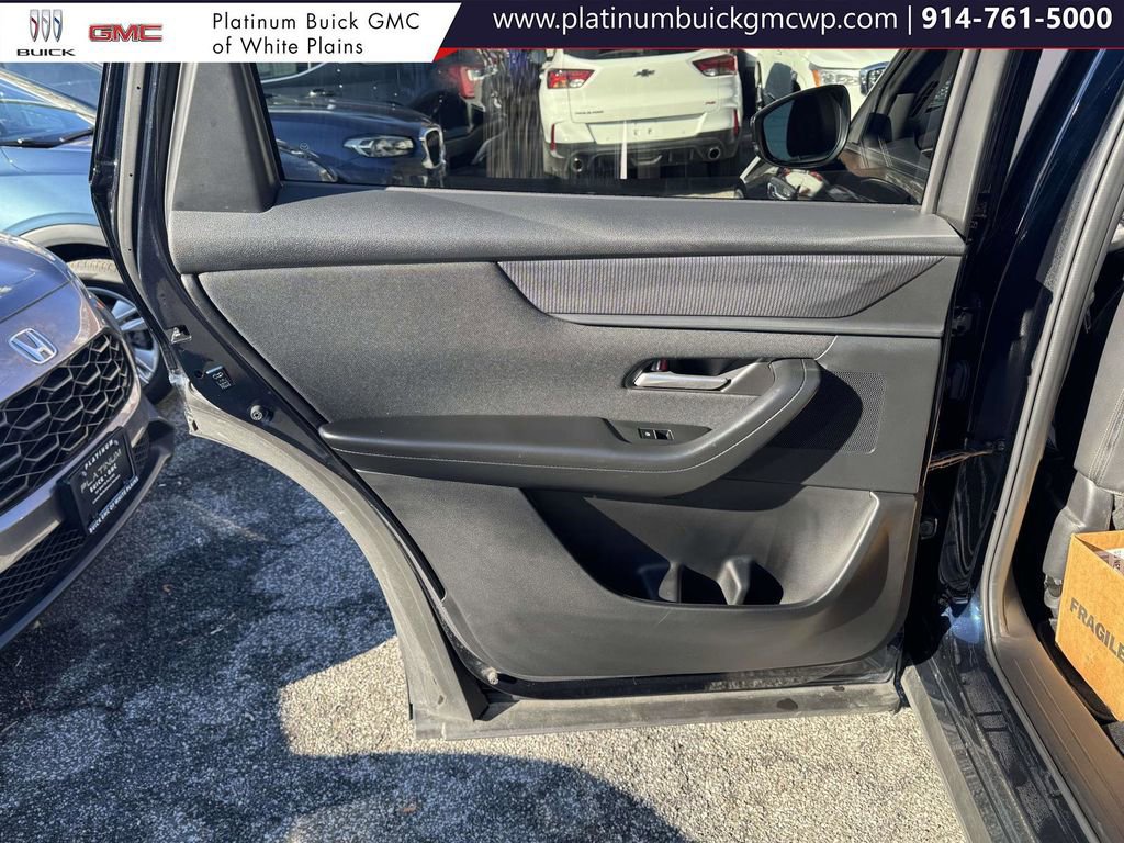 Used 2025 MAZDA CX-90 3.3 Turbo w/ Select Package image 11