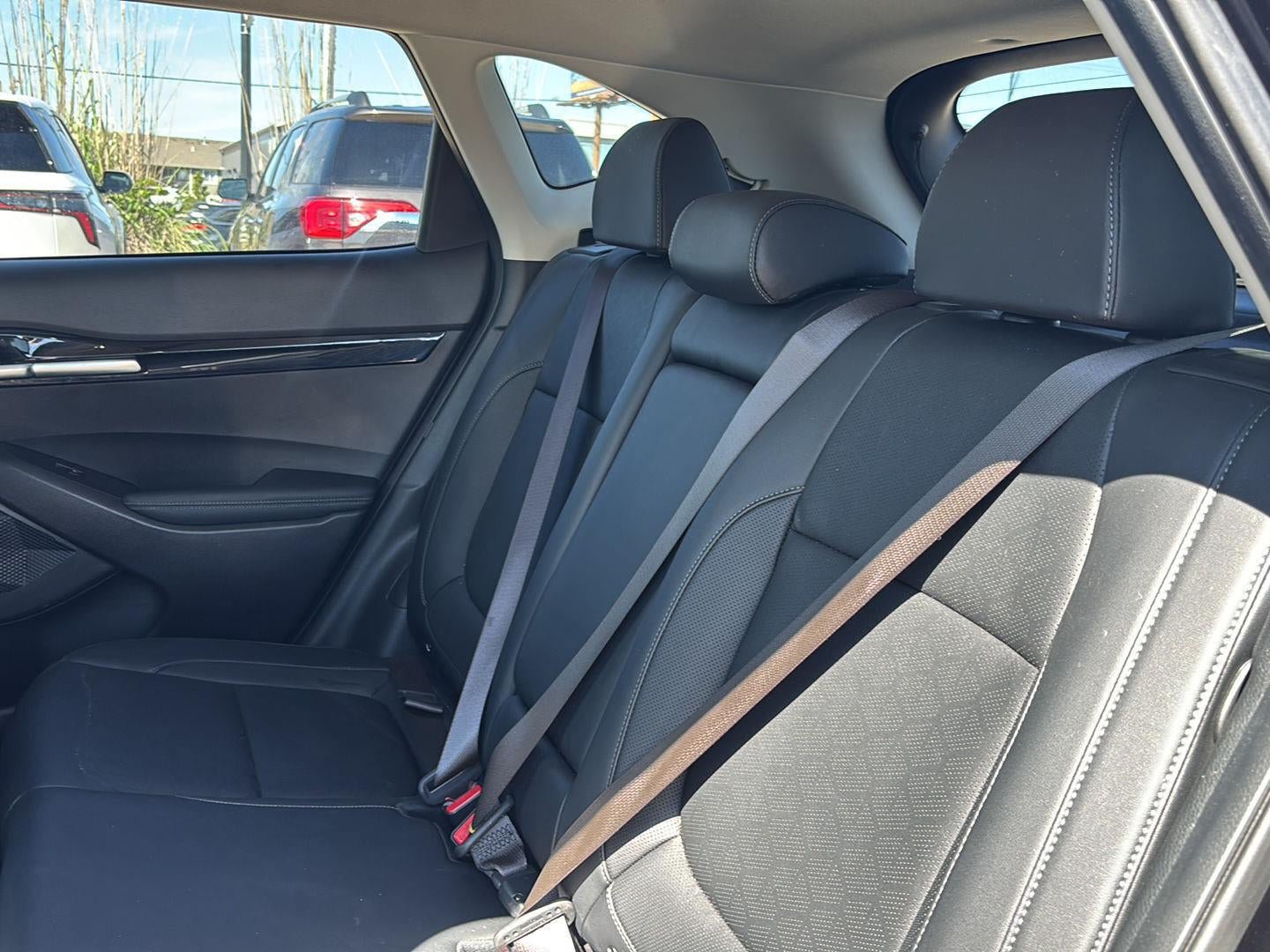 Used 2025 Kia Seltos SX AWD/4WD image 21