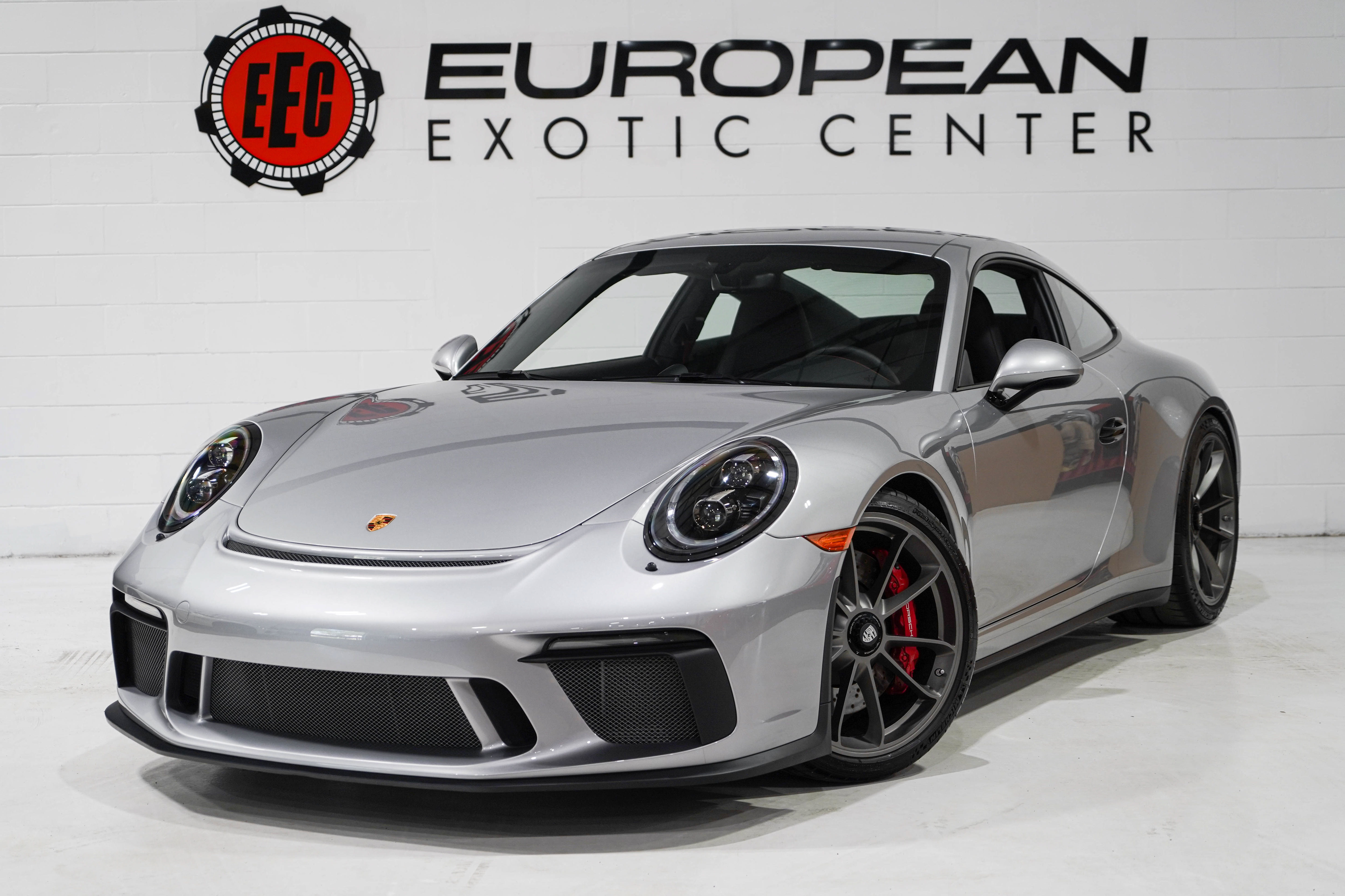 Used 2018 Porsche 911 GT3 RWD image 4