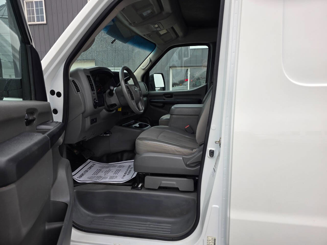 Used 2021 Nissan NV 2500 SV w/ Navigation Package image 8