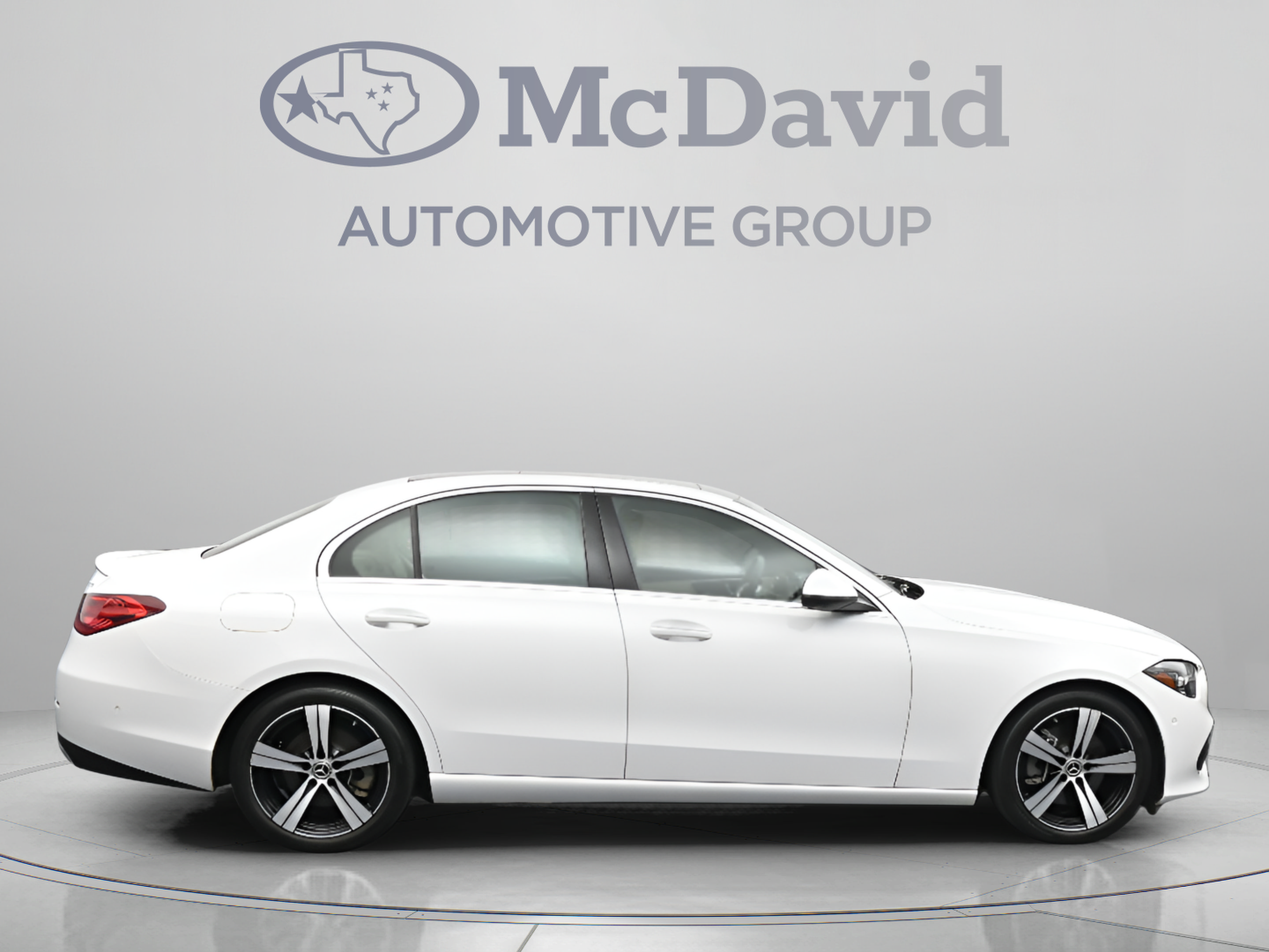 Used 2023 Mercedes-Benz C 300 4MATIC Sedan image 9