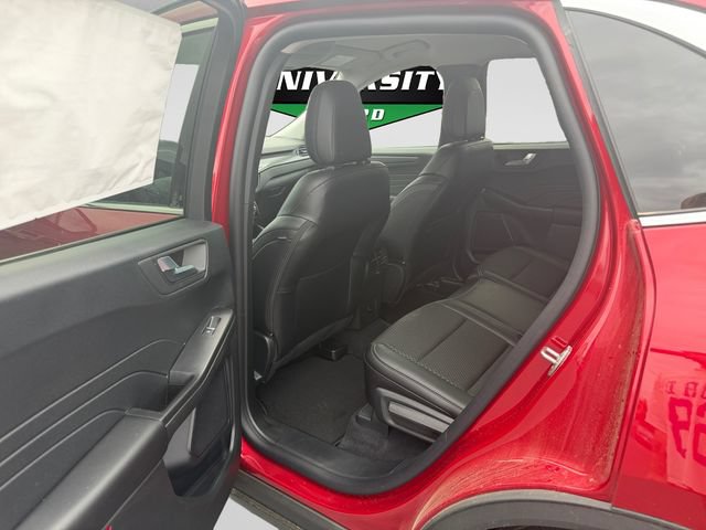 New 2026 Ford Escape SE w/ Class II Trailer Tow Package FWD image 33