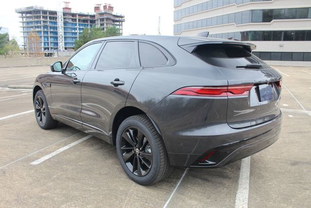 New 2026 Jaguar F-PACE R-Dynamic S image 11