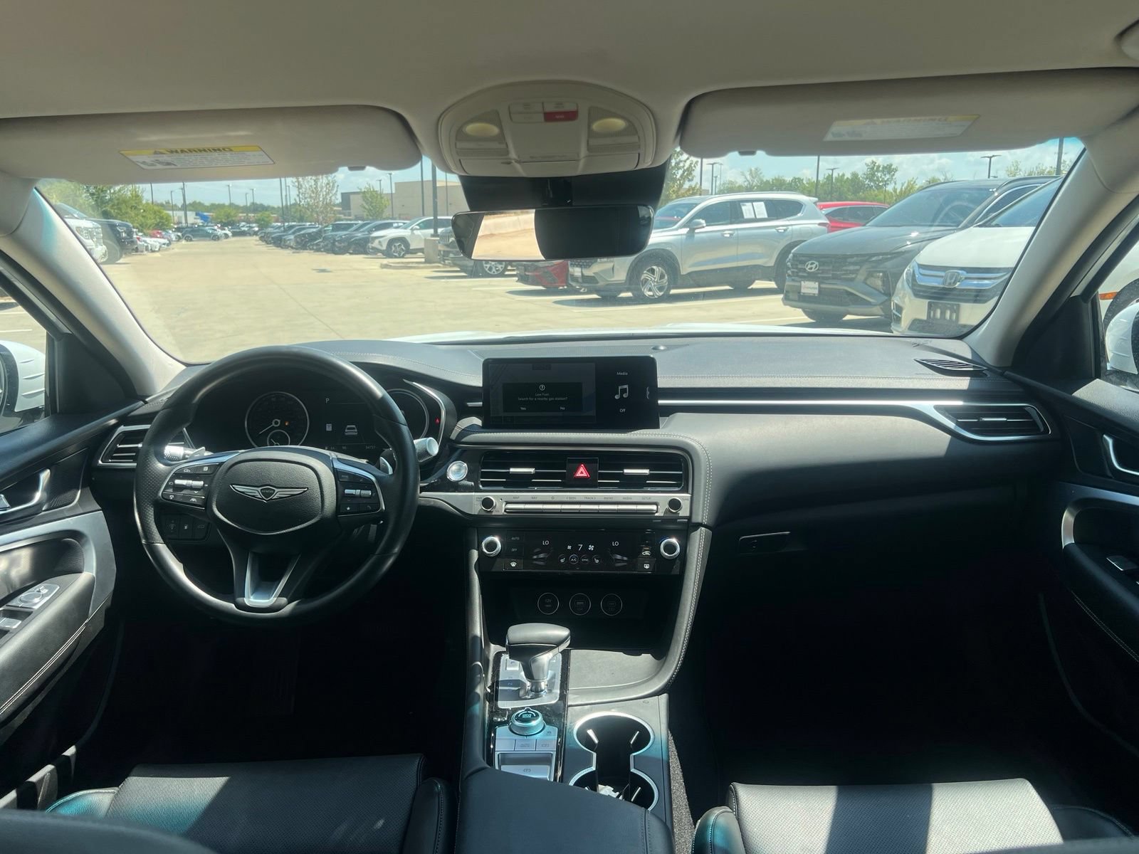 Used 2025 Genesis G70 2.5T RWD image 20
