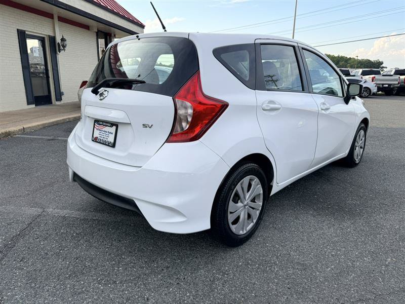 Used 2017 Nissan Versa Note SV FWD image 5