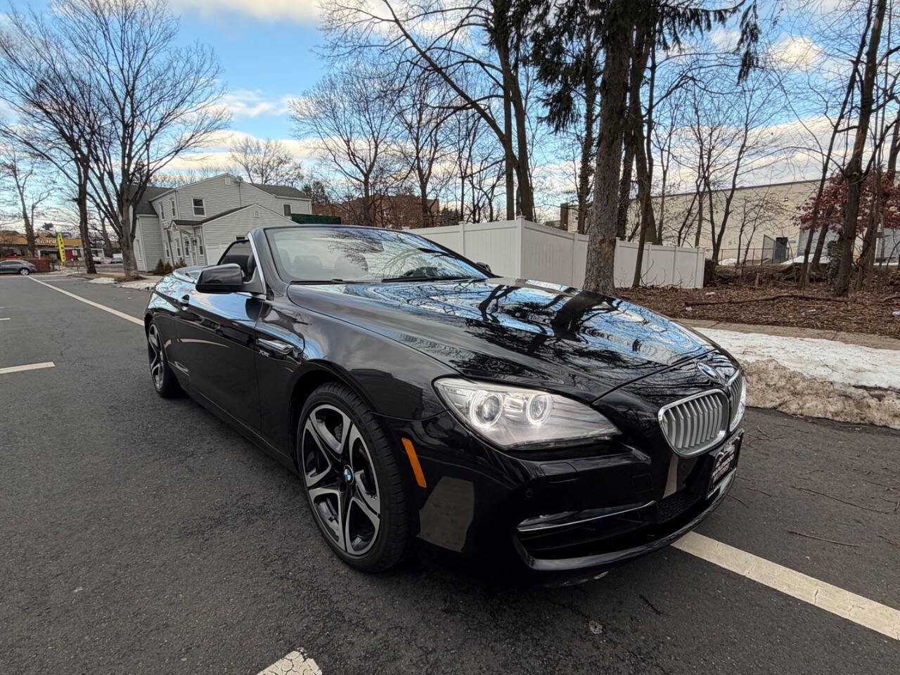 Used 2012 BMW 650i xDrive Convertible image 17