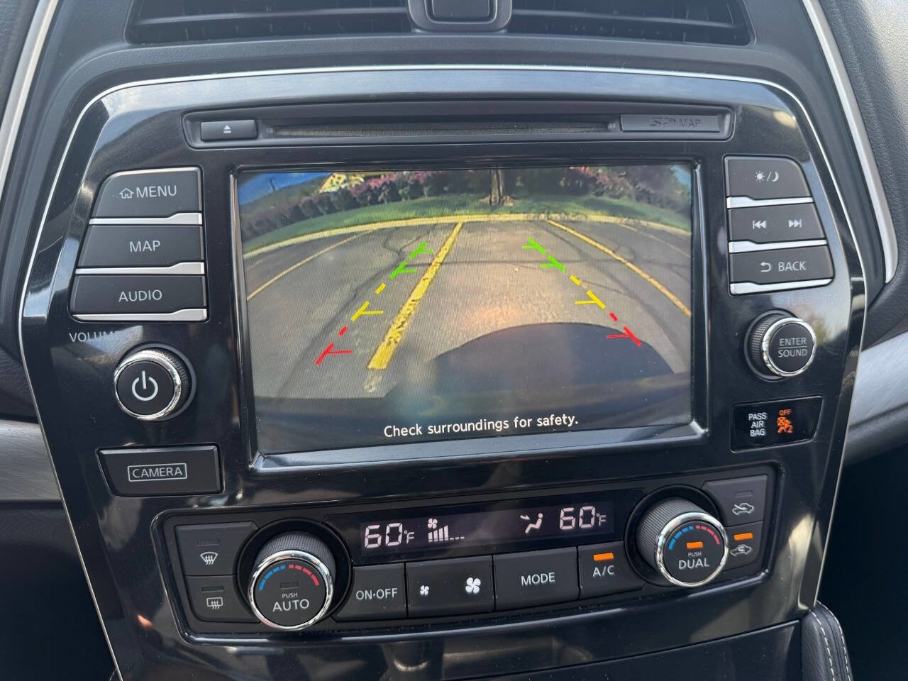 Used 2016 Nissan Maxima 3.5 SV image 12