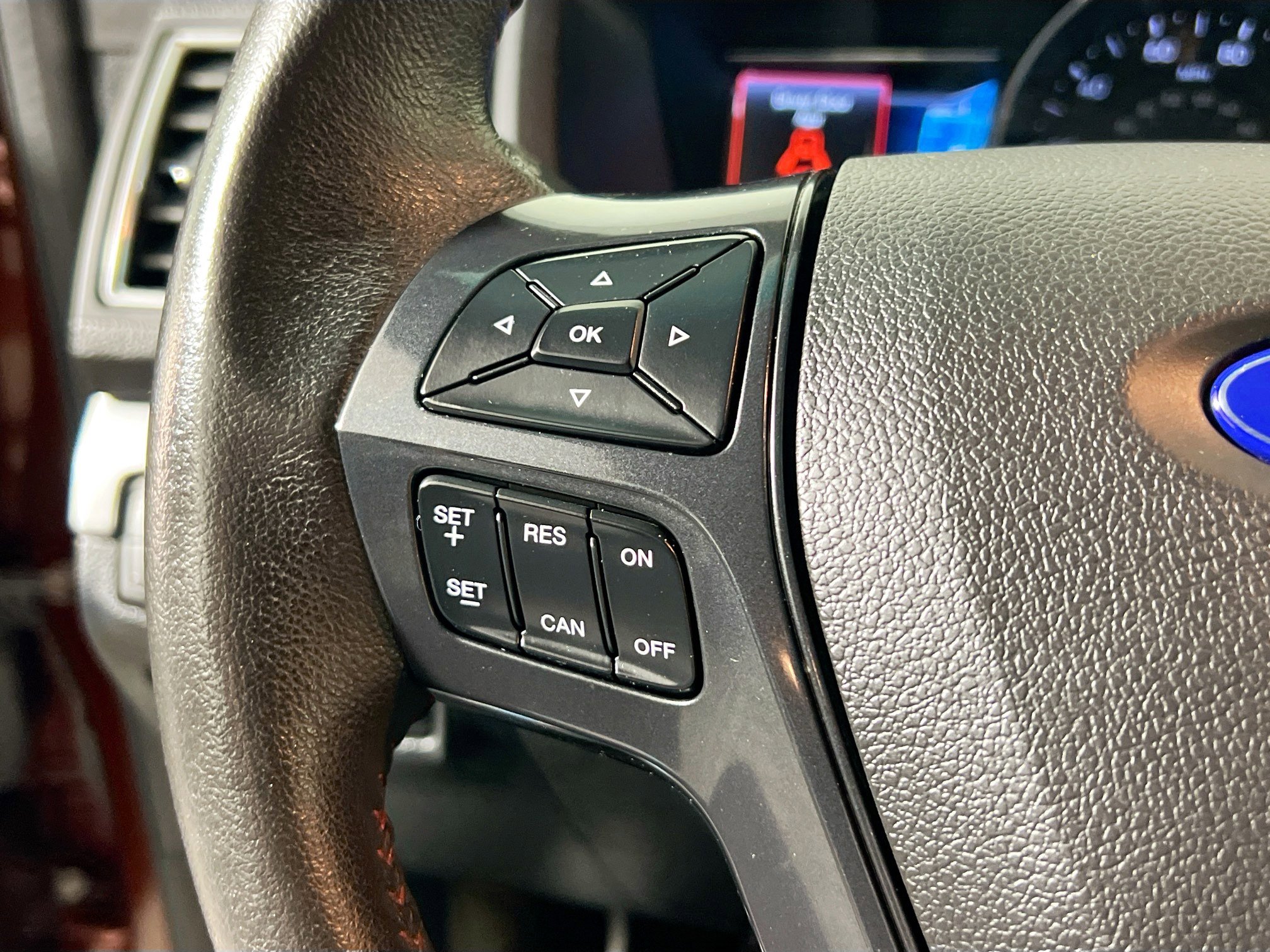 Used 2016 Ford Explorer Sport w/ Equipment Group 401A image 18