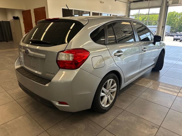 Used 2016 Subaru Impreza 2.0i Premium AWD/4WD image 10