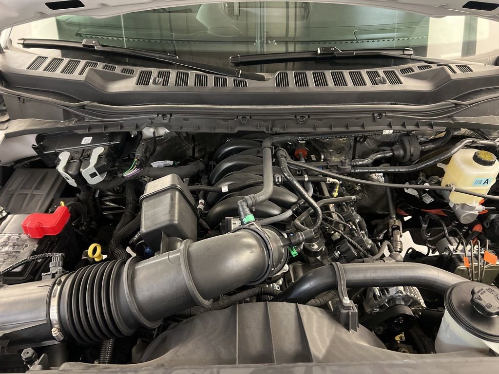 New 2026 Ford F250 XL w/ XL Chrome Package image 32