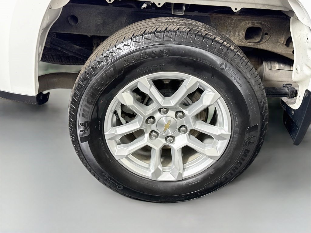 Used 2024 Chevrolet Silverado 1500 LT AWD/4WD image 31