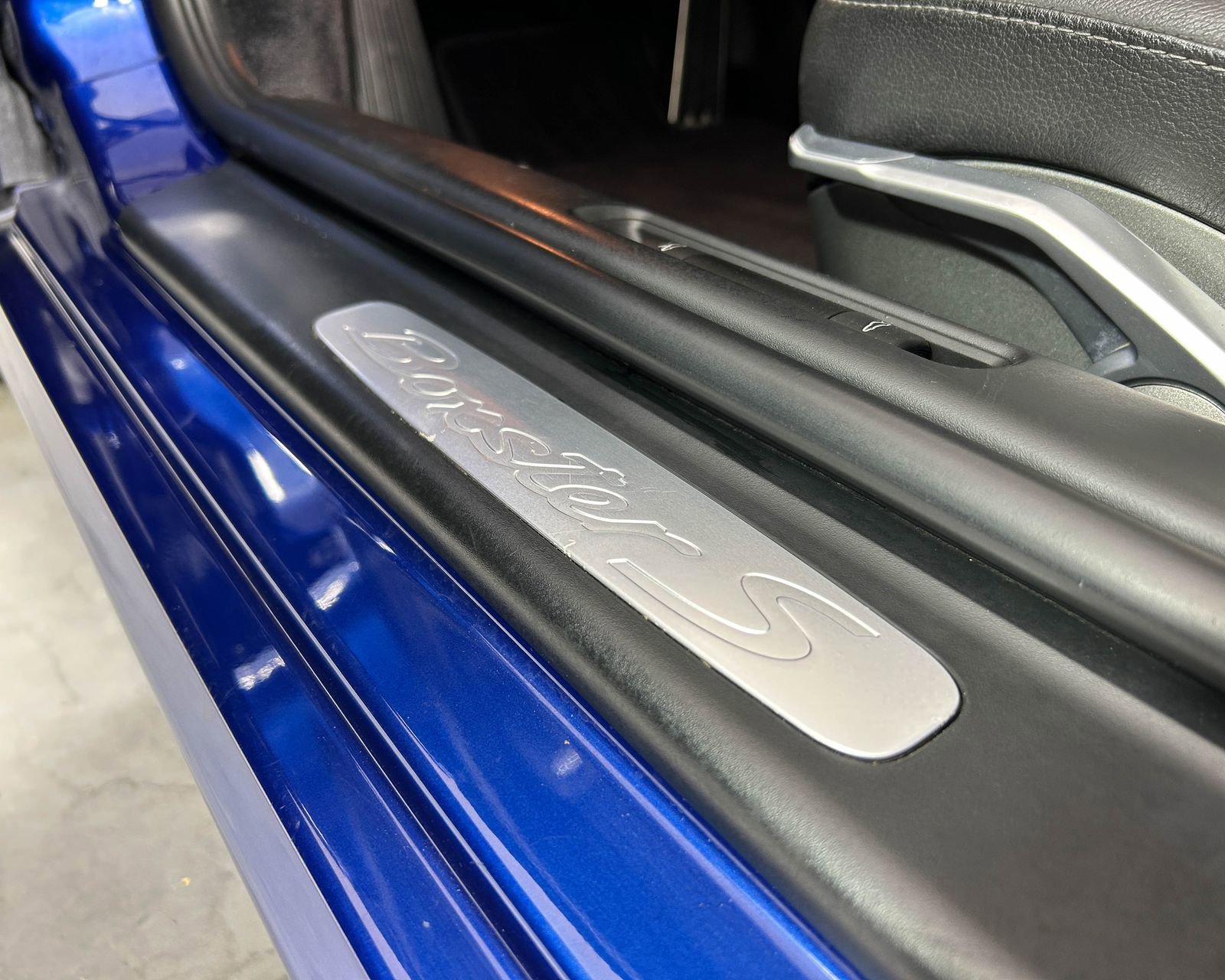 Used 2009 Porsche Boxster S RWD image 15
