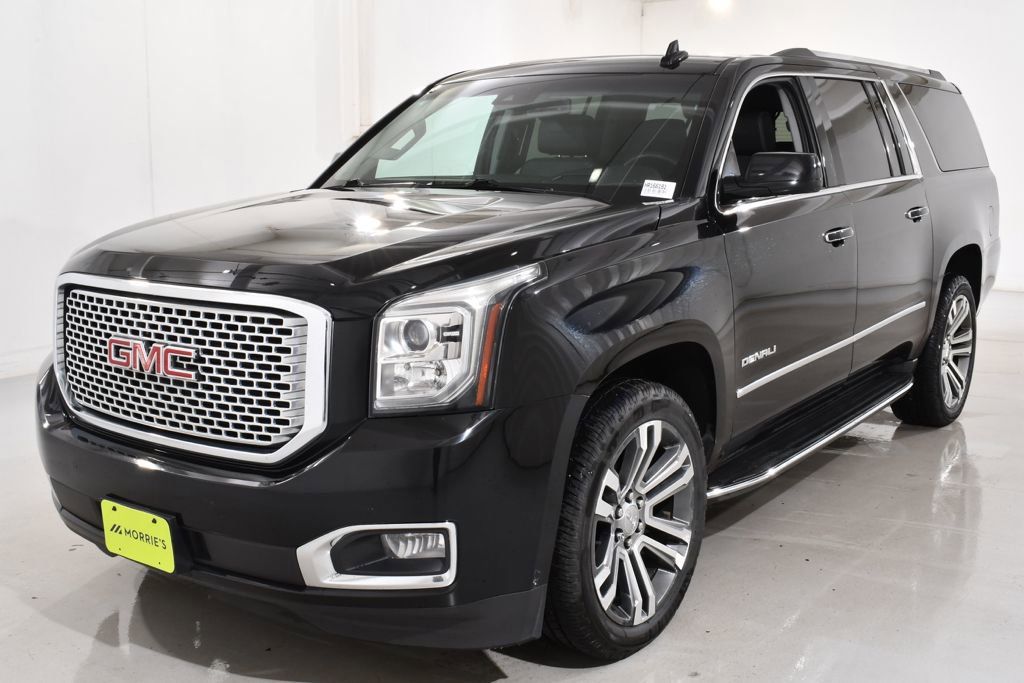 Used 2017 GMC Yukon XL Denali w/ Open Road Package AWD/4WD image 2