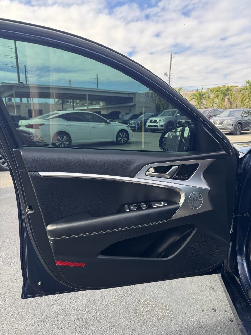 Used 2020 Genesis G70 2.0T w/ Elite Package image 36