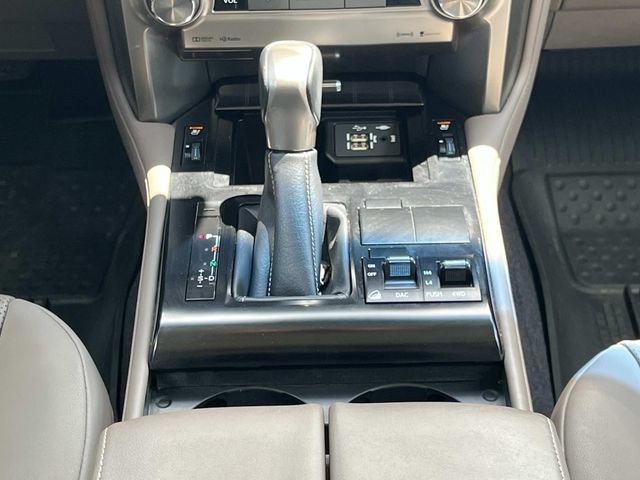 Used 2020 Lexus GX 460 Premium AWD/4WD image 17