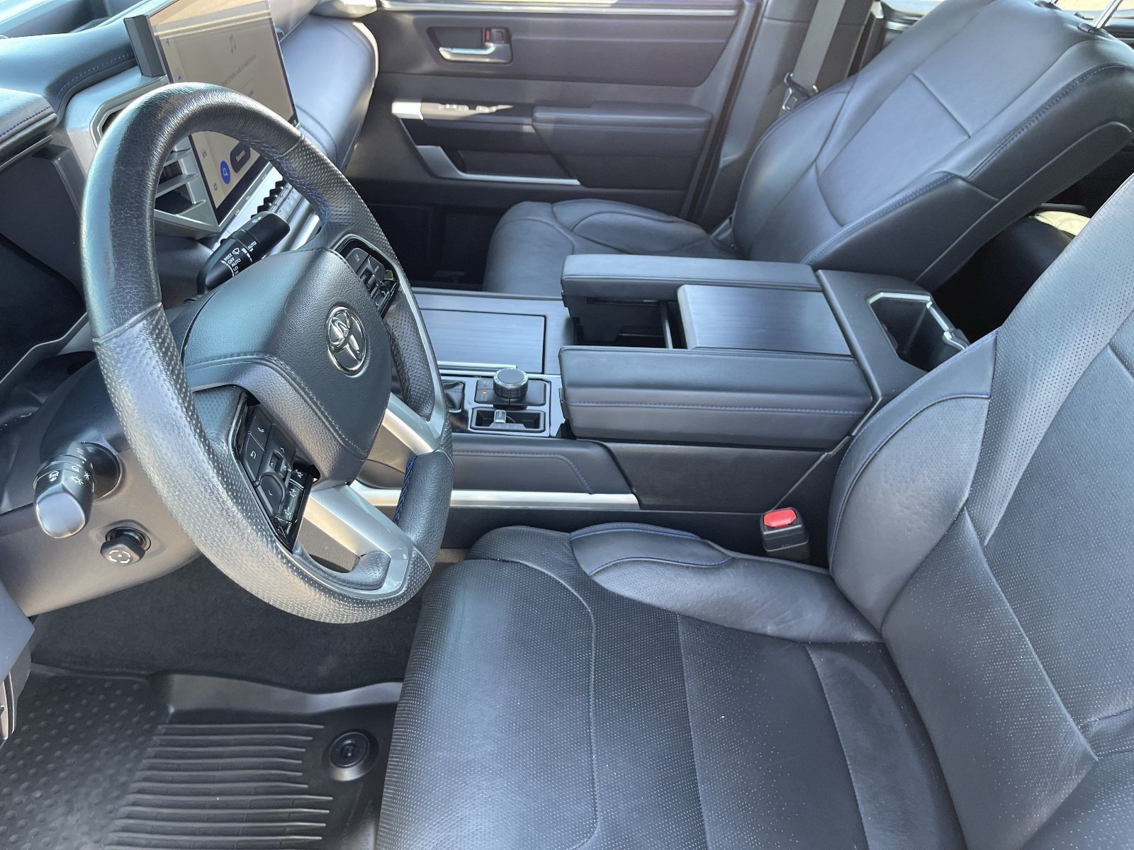 Used 2023 Toyota Tundra Platinum w/ Advanced Package AWD/4WD image 22