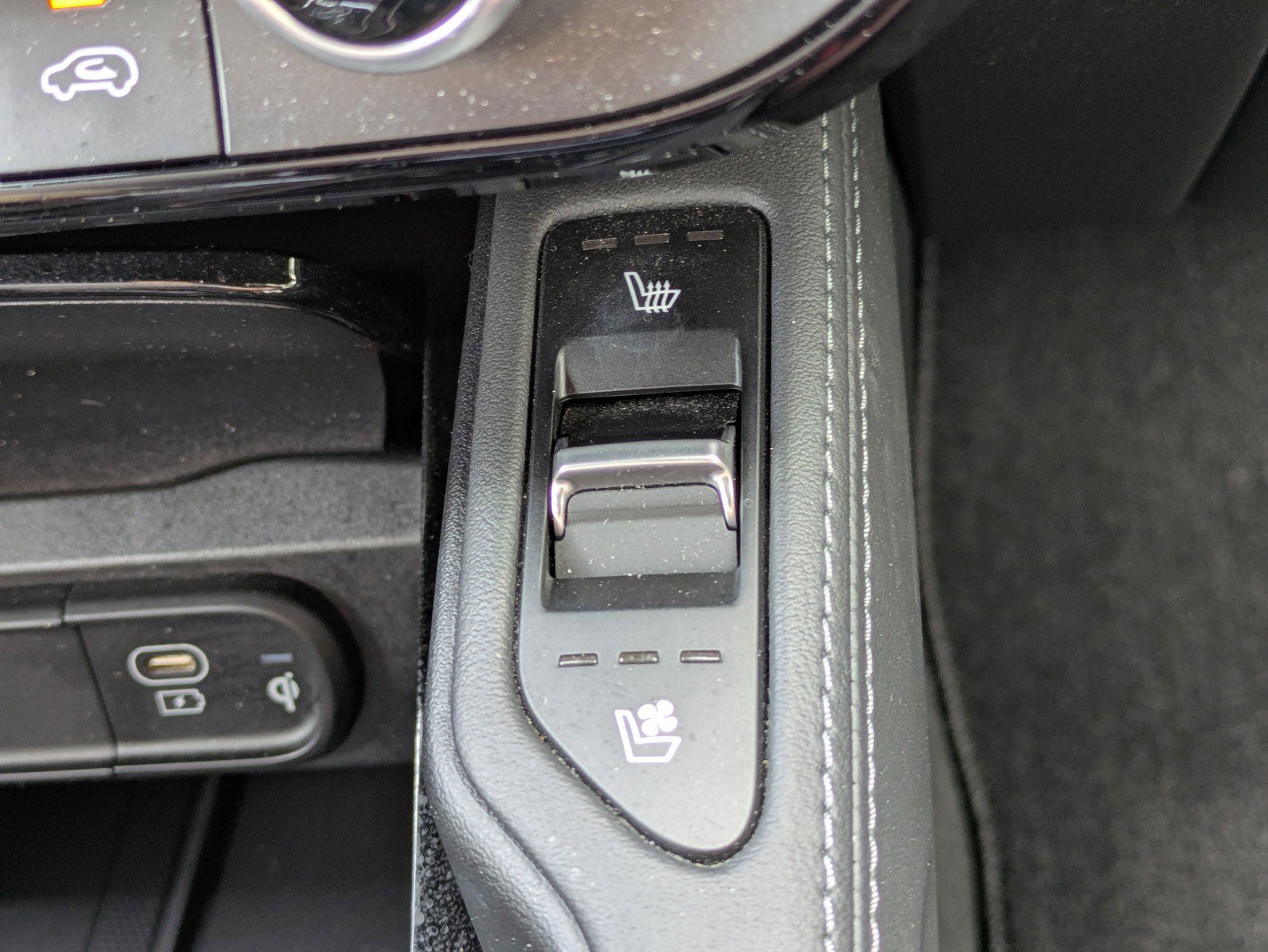 Certified 2023 Kia Telluride SX Prestige image 28