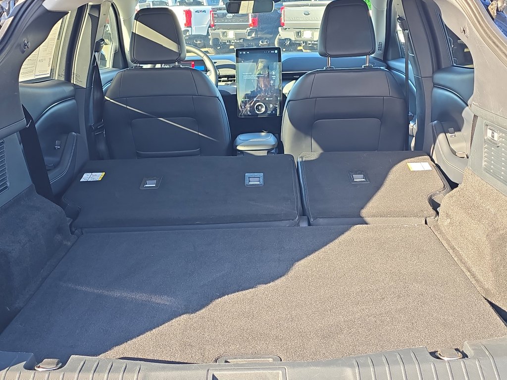 Used 2021 Ford Mustang Mach-E Select image 10