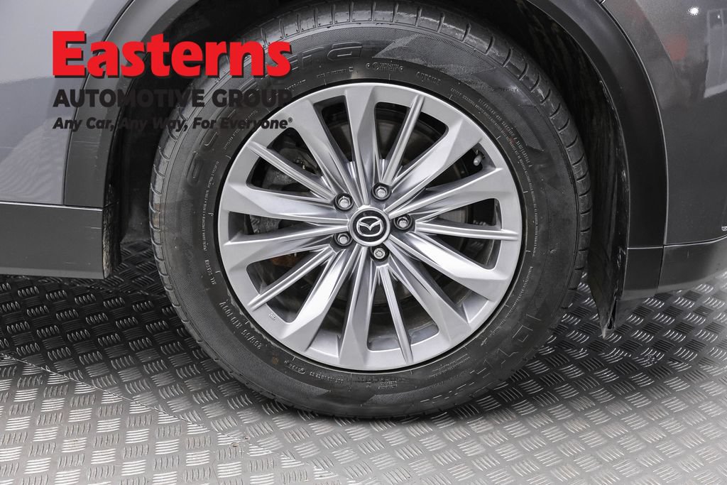 Used 2024 MAZDA CX-90 Plug-In Hybrid w/ Preferred AWD/4WD image 34