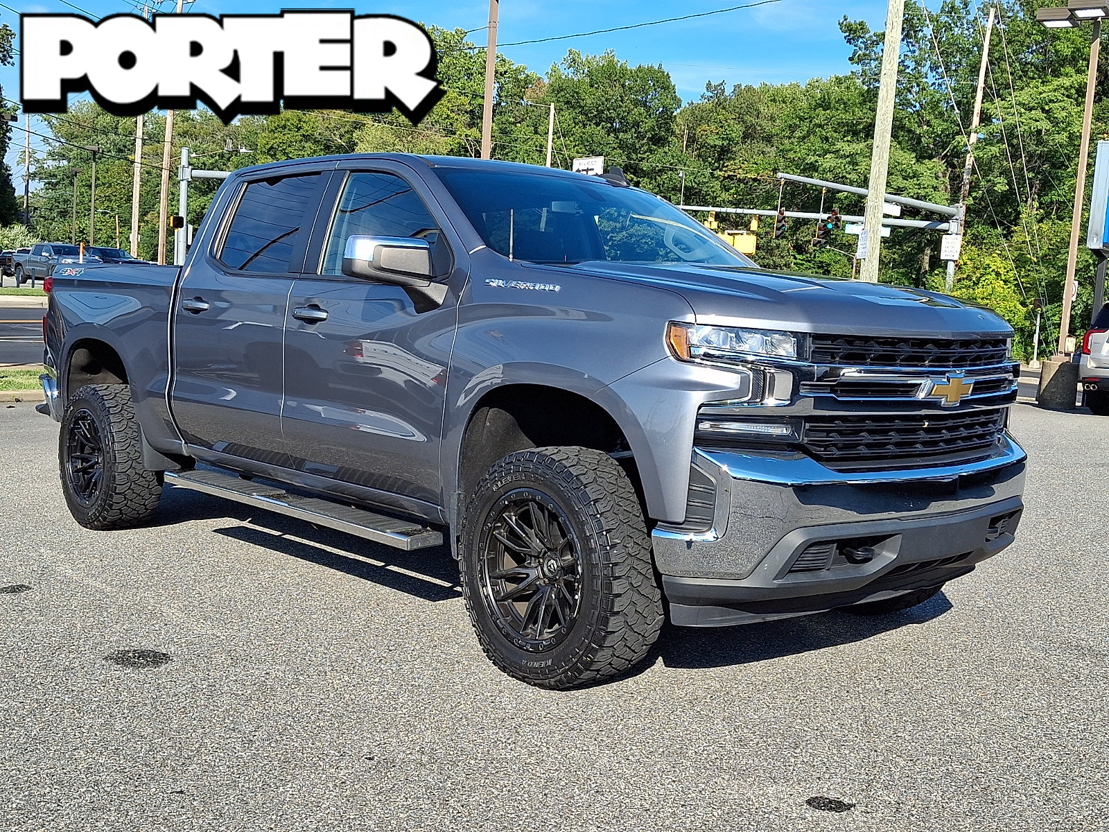 Used 2021 Chevrolet Silverado 1500 LT w/ Convenience Package II AWD/4WD image 1