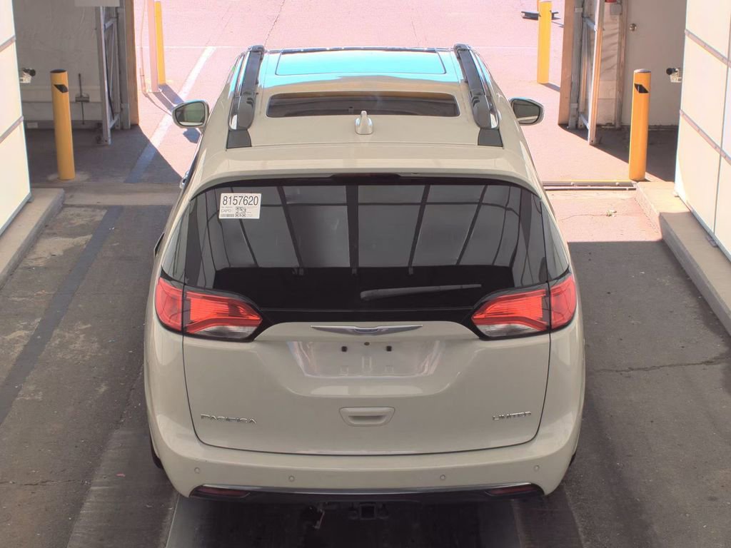 Used 2020 Chrysler Pacifica Limited w/ Advanced Safetytec Group image 6