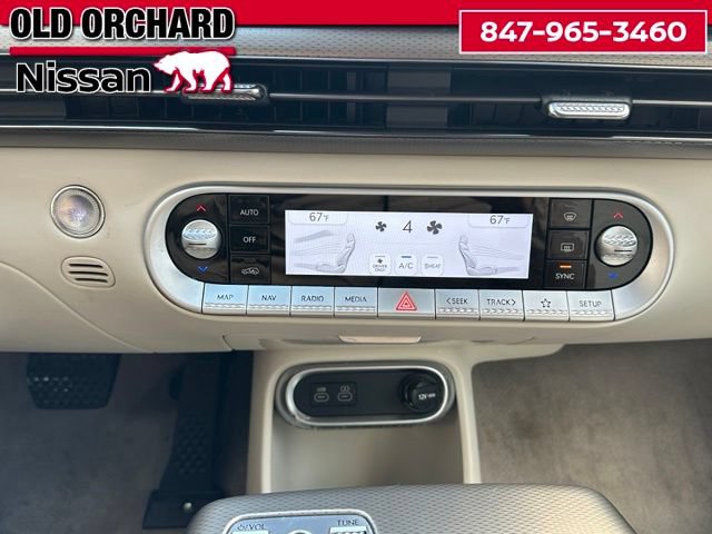 Used 2023 Genesis GV60 Advanced w/ Cargo Package AWD/4WD image 18