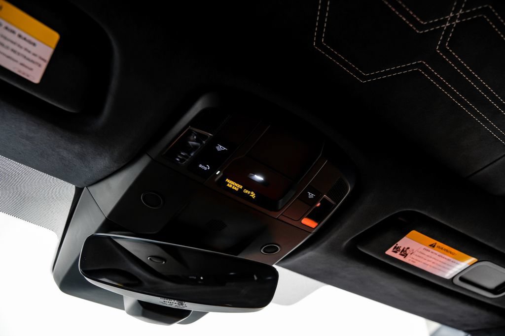 Used 2025 Lamborghini Revuelto AWD/4WD image 42