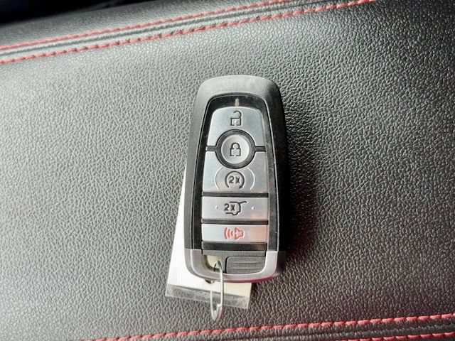 Used 2024 Ford Escape ST-Line w/ Tech Pack #1 FWD image 36